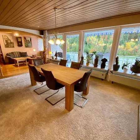 Ferienwohnung zur Bierliebe - Mit toller Aussicht im Herzen des Schwarzwaldes Hornberg Exterior foto